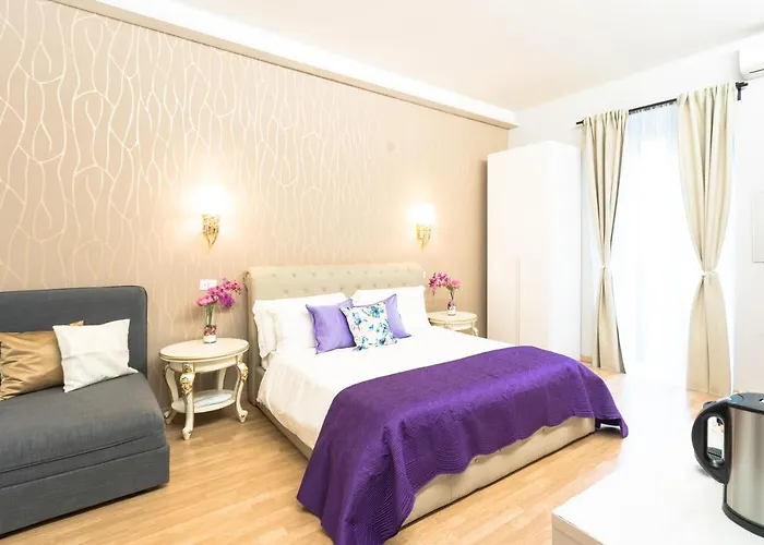 BQ House Milizie Luxury Rooms